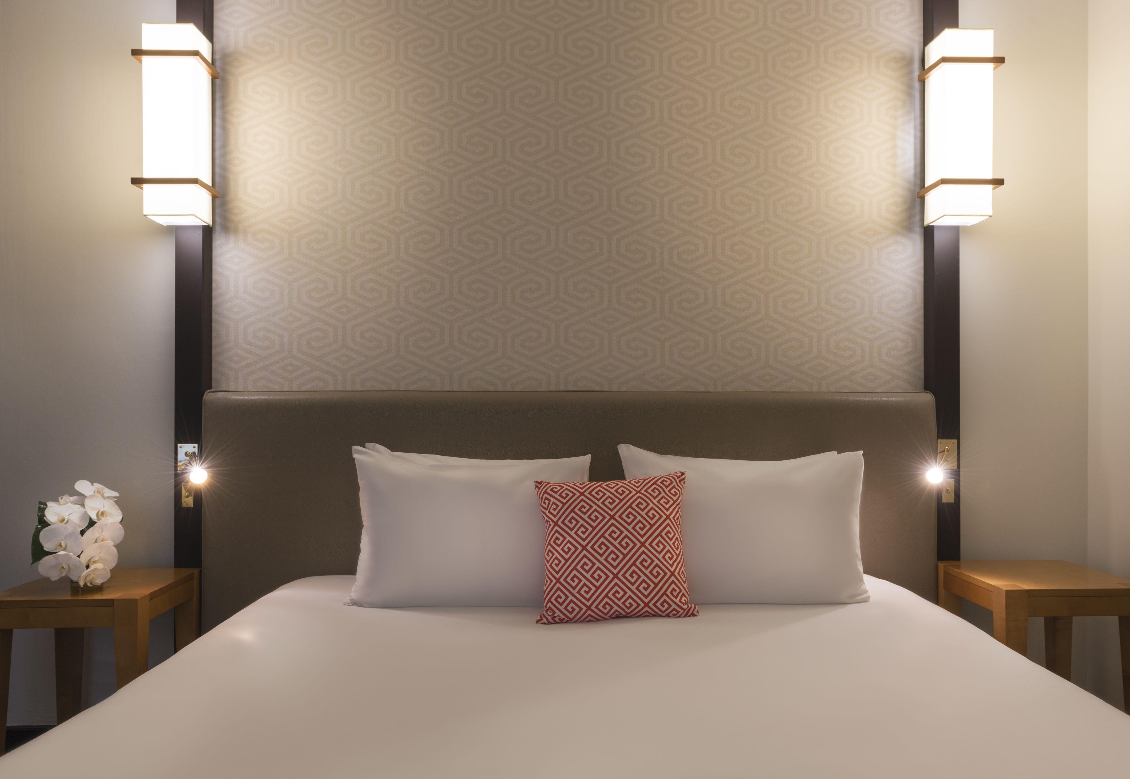 Le Marquis By Inwood